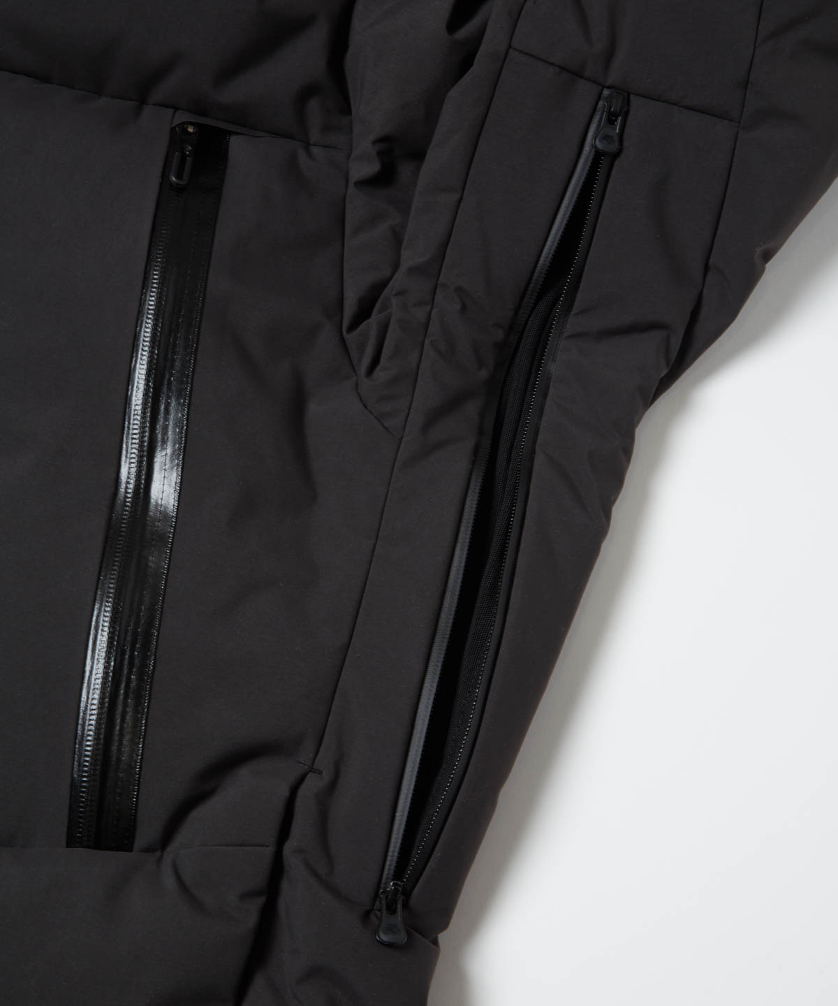 水沢ダウン | MIZUSAWA DOWN 2025 FALL&WINTER COLLECTION | デサント